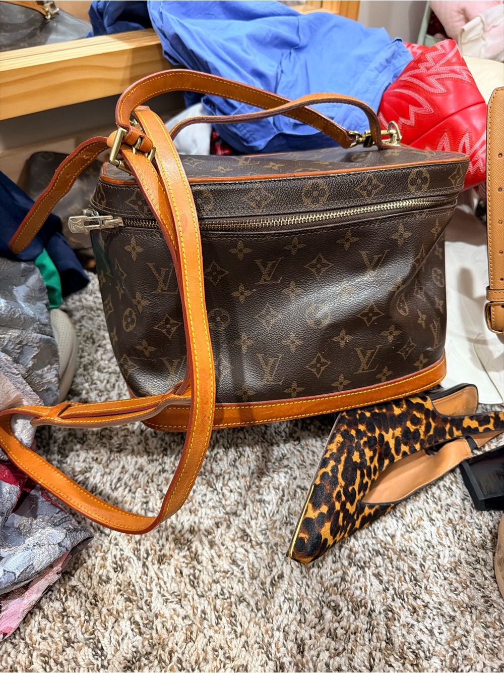 Louis Vuitton Brown Monogram Canvas makeup Bag